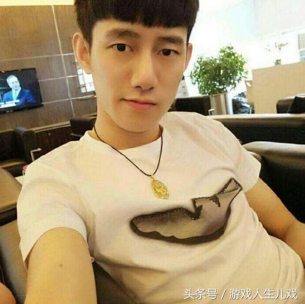 阿哲最新動(dòng)態(tài)揭秘，探索前沿，潮流引領(lǐng)者