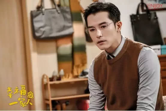 邱澤最新采訪(fǎng)揭秘高科技產(chǎn)品魅力，引領(lǐng)未來(lái)生活新潮流