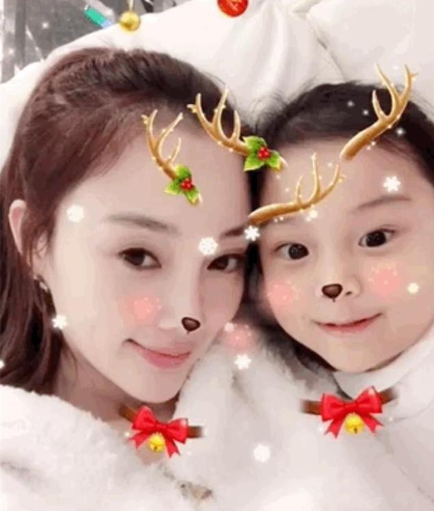 李小璐展現新篇章，最新新聞閃耀登場(chǎng)！