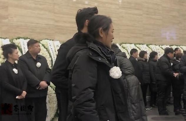 趙忠祥最新消息，科技巨頭引領(lǐng)潮流，全新高科技產(chǎn)品亮相舞臺