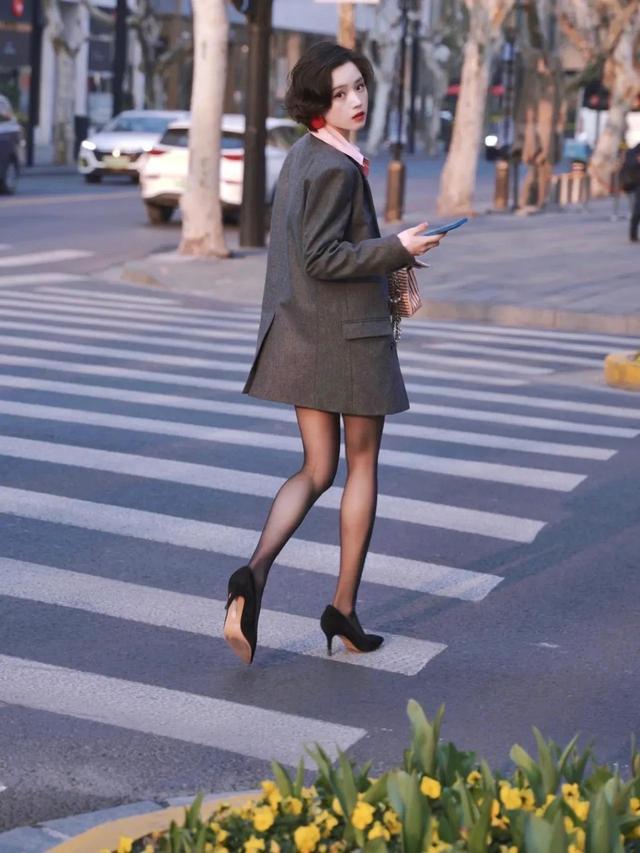 警惕非法色情內容，遠離辣文絲襪誘惑，尋找健康娛樂(lè )方式