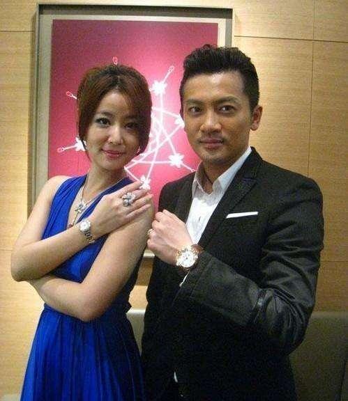 蘇有朋女友最新動(dòng)態(tài)曝光，甜蜜戀情再添新篇章???