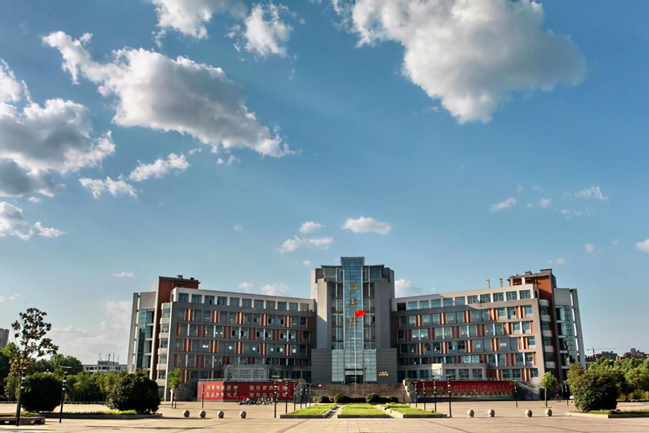 河南高校發(fā)展砥礪前行，開(kāi)啟成就夢(mèng)想新篇章