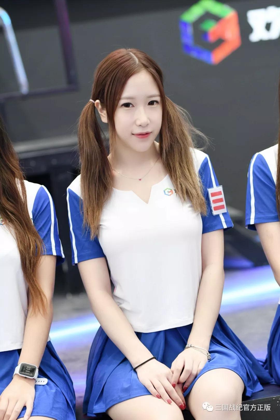 科技飛速時(shí)代下的手機福利視頻，各方觀(guān)點(diǎn)與作者立場(chǎng)探討