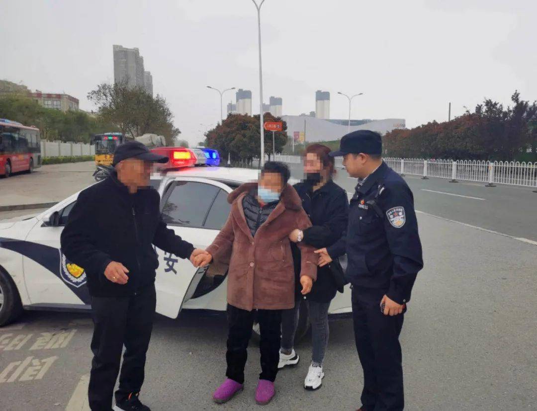 運動(dòng)場(chǎng)館燈具 第241頁(yè)