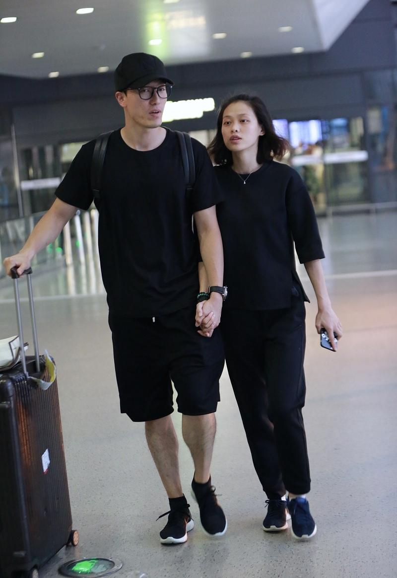 劉翔與吳莎的最新動(dòng)態(tài)，公眾矚目的體育情侶更新消息