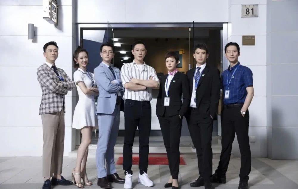 靳東最新電視劇作品，演技魅力一覽，熱門(mén)劇集深度解析