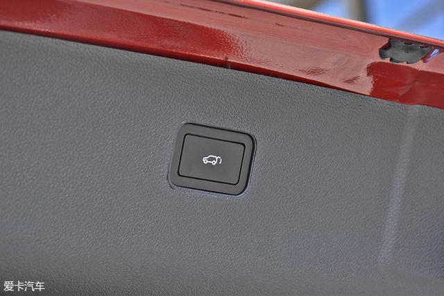 最新比速T5試駕體驗，駕馭變化，自信與學(xué)習同行視頻