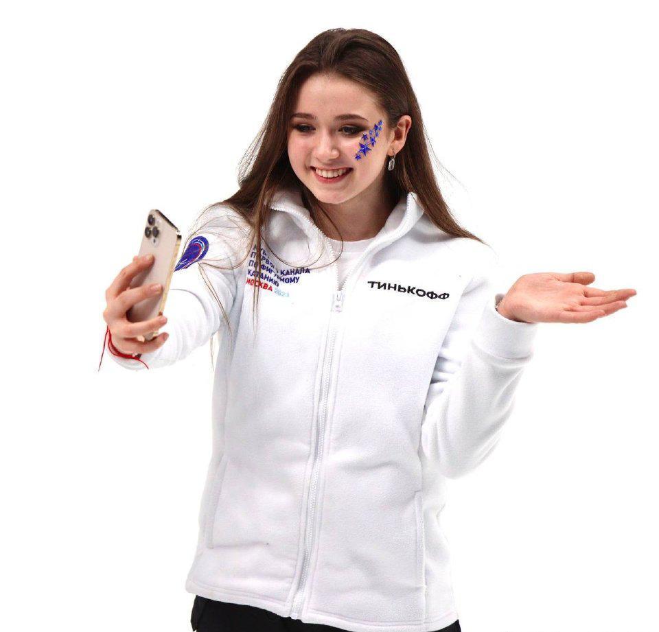 K最新主播帶你領(lǐng)略科技魅力，全新高科技產(chǎn)品震撼亮相！