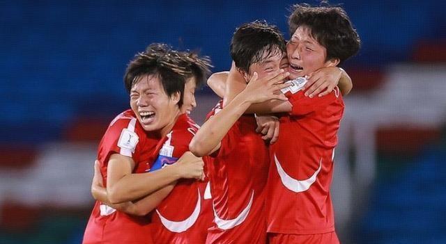 2024年最新短發(fā)流行趨勢，時(shí)尚潮流與個(gè)人立場(chǎng)的交融