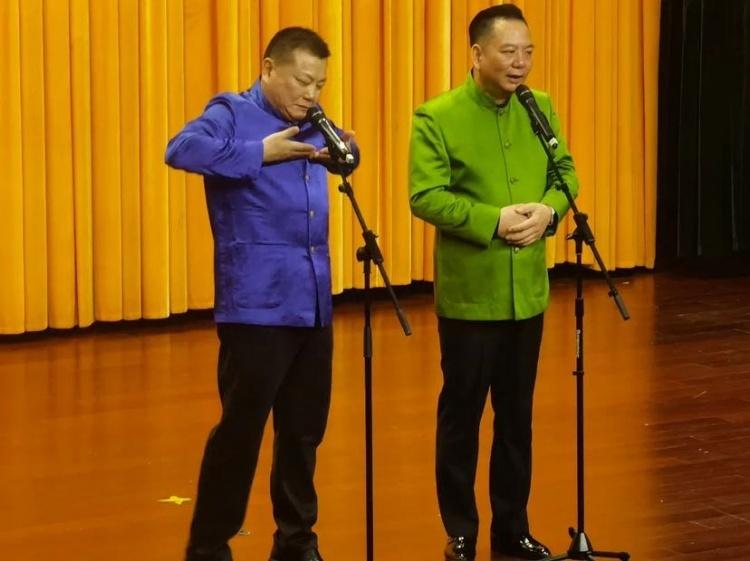 滑稽演員徐磊的老公，舞臺背后的靈魂伴侶