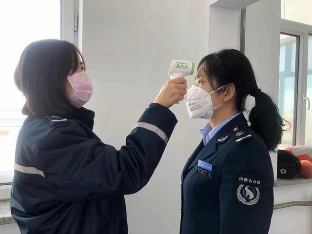 呼倫貝爾高速封閉最新動(dòng)態(tài)下的溫情之旅回顧