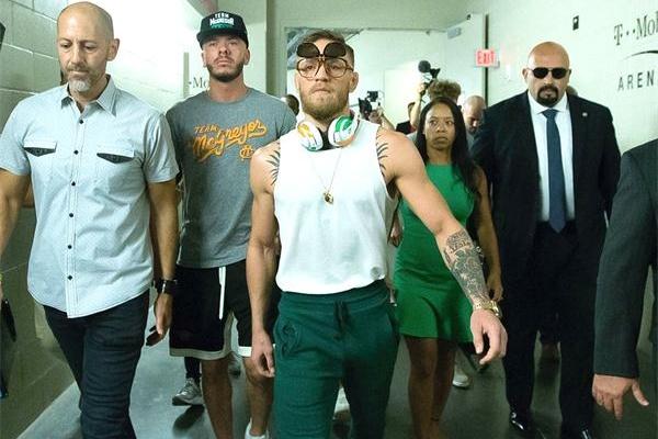 麥格雷戈最新賽事集錦，體育盛宴的激情瞬間！