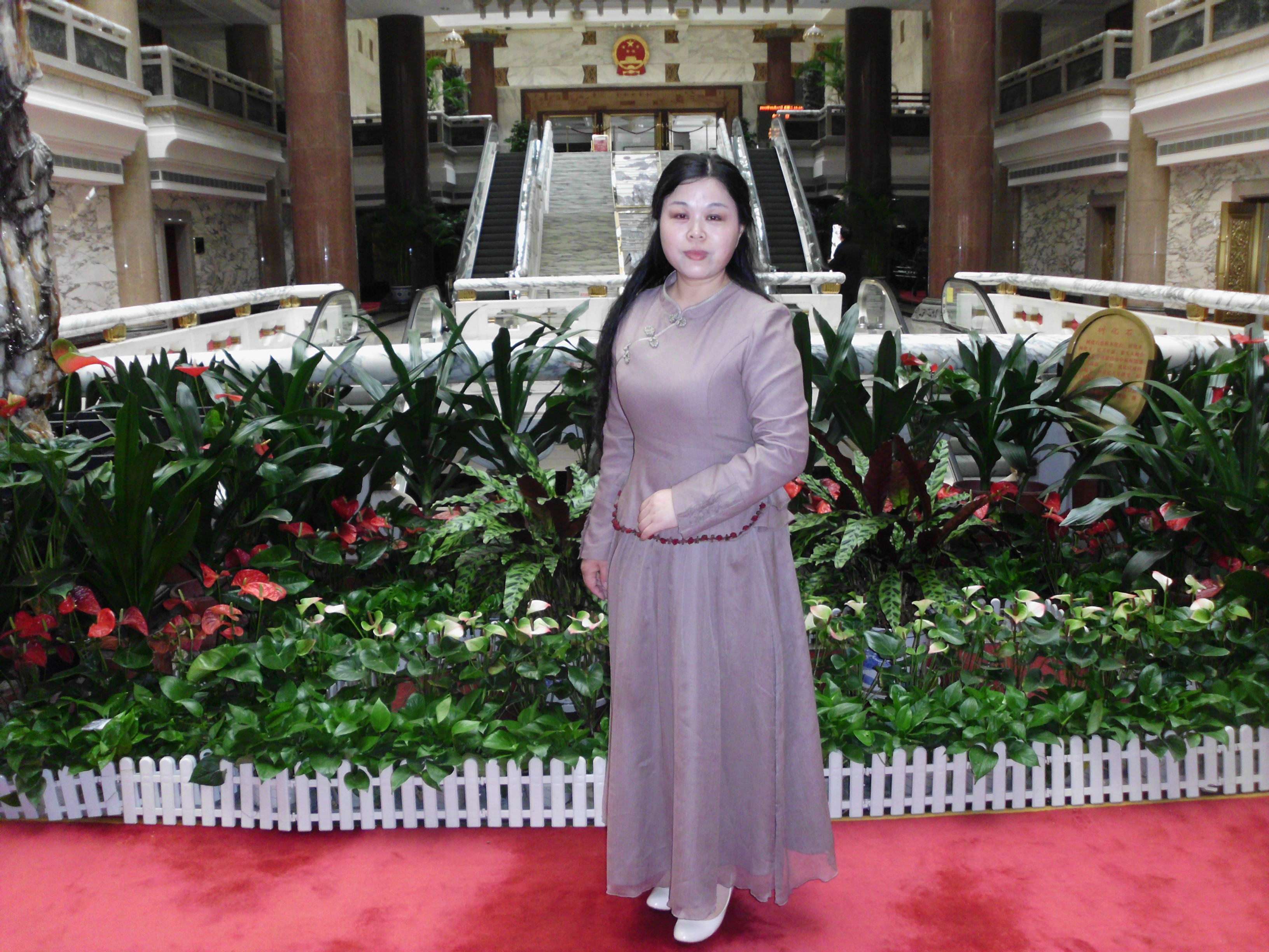 演員沈燕，演藝之路的閃耀與無(wú)限可能