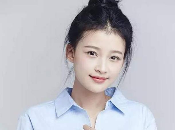 娛樂(lè )圈明星，聚焦璀璨之光