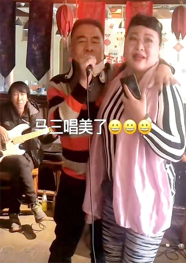 姚三馬新視頻火爆小紅書(shū)，熱議焦點(diǎn)，爆款來(lái)襲！