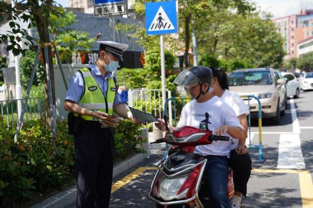 深圳電動(dòng)車(chē)新規，綠色出行之旅，探尋內心寧靜之道