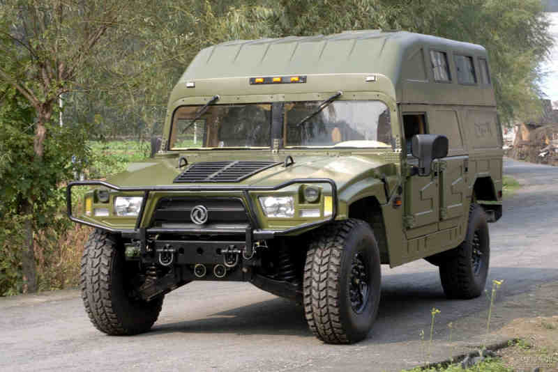 東風(fēng)最新軍車(chē)震撼登場(chǎng)，展現雄姿！