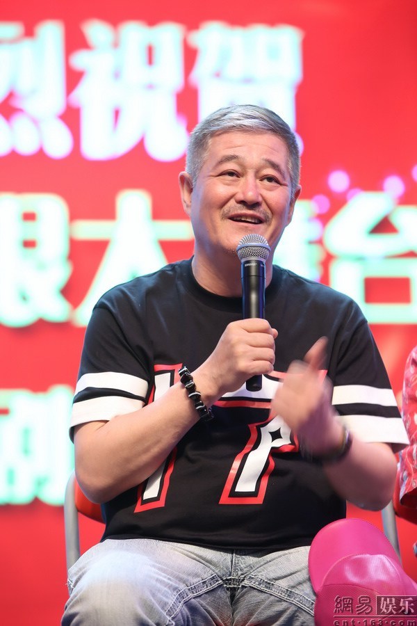 趙本山最新互動(dòng)揭秘，近距離感受喜劇大師的魅力傳奇