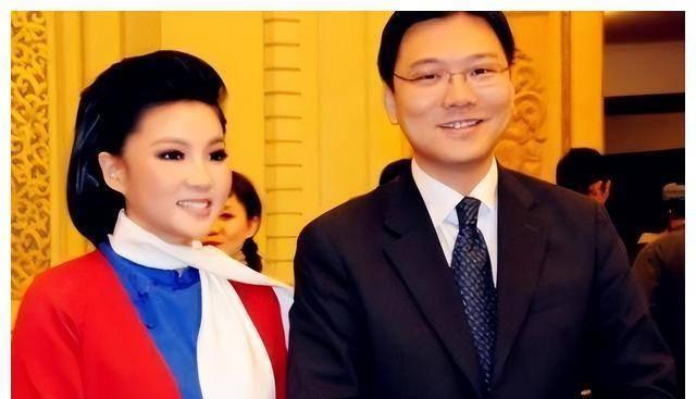 美國回國之旅，家的溫馨與友情奇遇的交織