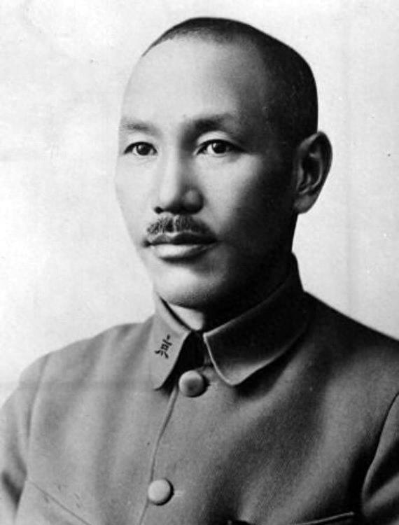 權力風(fēng)云掀起熱議風(fēng)暴，最新動(dòng)態(tài)引領(lǐng)討論潮流